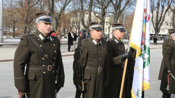 7884 dienas kopš Latvija ir atguvusi neatkarību - 49