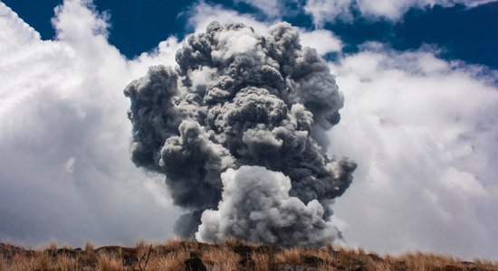 ANO konstatē strauju ar klimatu saistītu katastrofu skaita pieaugumu kopš 2000.gada