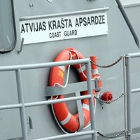 Береговая охрана спасала севшую на мель литовскую яхту