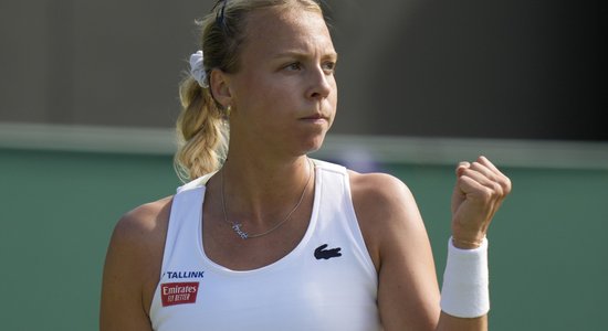 Kontaveita Hamburgas tenisa turnīrā zaudē pasaules ranga 81. raketei Pērai