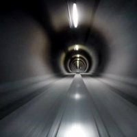 Капсулу Hyperloop разогнали до рекордных 466 км/ч