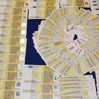 Spānijas policija sagrāvusi vienu no Eiropā lielākajiem eiro viltošanas tīkliem