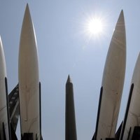 США предложaт России вдвое сократить ядерное вооружение