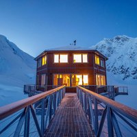 ФОТО. На Аляске откроется отель, доступный только по воздуху