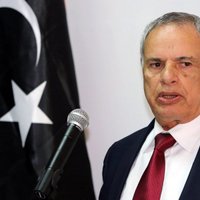 Lībijas aizsardzības ministrs atsaucis savu atkāpšanos