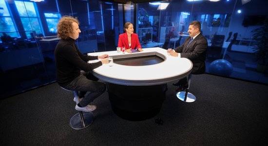 'Spried ar Delfi' intervija ar IeM parlamentāro sekretāru Rajevu. Pilns ieraksts