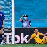 Вратарь сборной Словакии установил уникальное достижение, у Испании — антирекорд