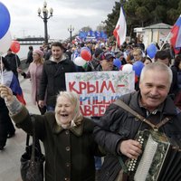 Путин в Крыму назвал строительство Керченского моста исторической миссией