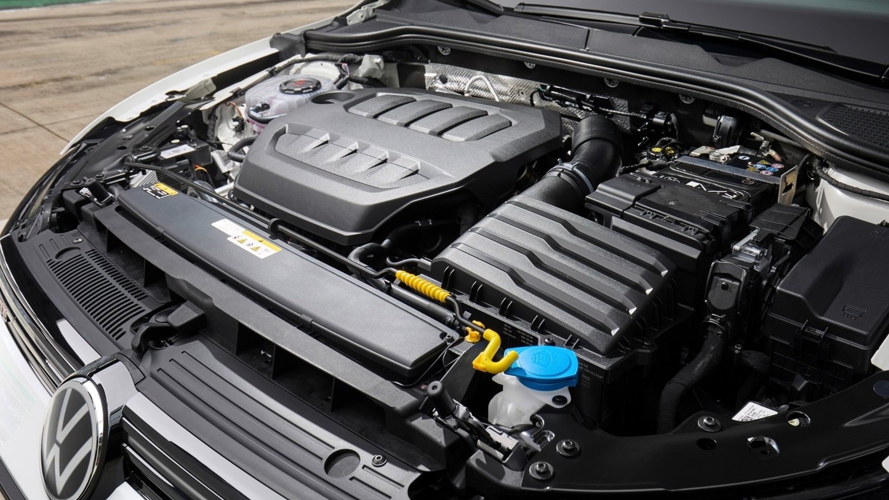 Ne visi alkst elektroauto – VW palielinājis investīcijas iekšdedzes dzinēju izstrādē