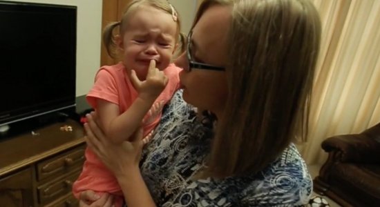 Video: Iegādātais burunduks uzbrūk un kož. Kā nekļūdīties, izvēloties mājdzīvnieku?