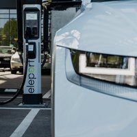 Kā ietaupīt, izmantojot elektroauto – skaidro eksperts