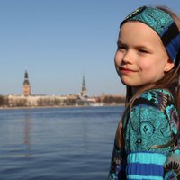 Девочка из Латвии начинает борьбу за участие в шоу "Голос"