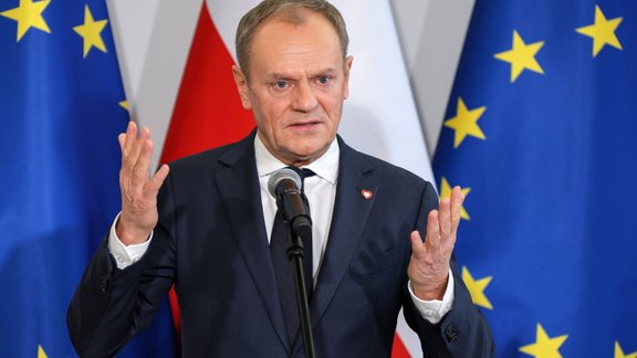 tusk poland