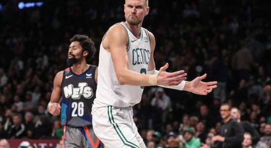 Porziņģis gūst 22 punktus 'Celtics' uzvarā pār 'Nets'