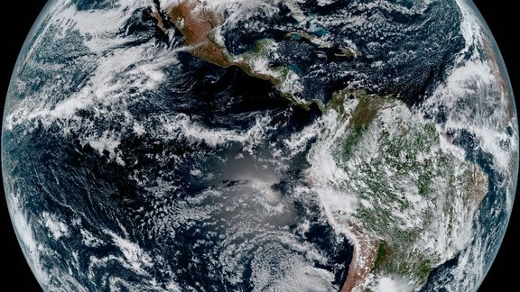 GOES-16 Zemes attēli - 6