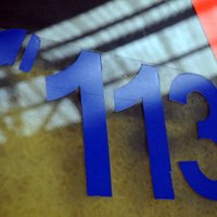 Zvans '113' par avāriju Jaunpiebalgā: mediķi sāk pārbaudi par dispečera sarunu