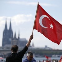 В Турции задержали 1098 человек по обвинению в причастности к путчу