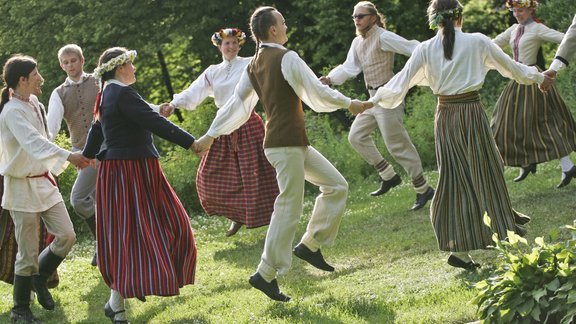 Fotoreportāža: Ielīgošana Grīziņkalnā