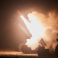ASV izskata raķešu ATACMS piegādes Ukrainai, vēsta laikraksts
