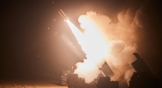 ASV slepeni piegādājušas Ukrainai raķetes ATACMS, vēsta avoti