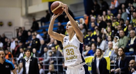 Laksai 11 punkti 'Fenerbahce' uzvarā FIBA Eirolīgas mačā