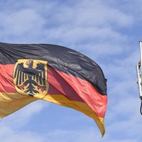 Aizdomās par spiegošanu Krievijas labā Vācijā aizturētas divas personas