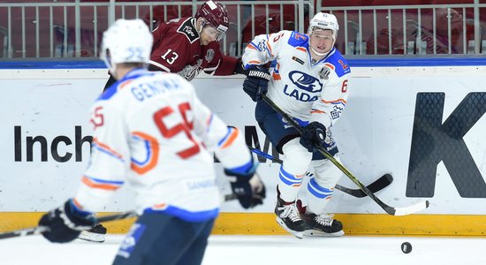 No KHL izslēdz Toljati 'Lada' un Hantimansijskas 'Jugra', Rīgas 'Dinamo' paliek