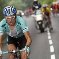 Bijušajam riteņbraucējam Ulriham atņemta ‘Tour de France” medaļa