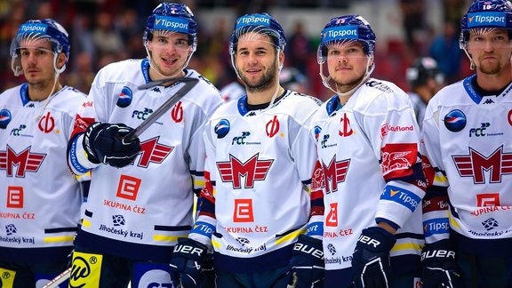 Dzierkals un Zīle rezultatīvi savstarpējā mačā Čehijas ekstralīgā; Daugaviņam gols Vācijā Dzierkals un Zīle rezultatīvi savstarpējā mačā Čehijas ekstralīgā; Daugaviņam gols Vācijā