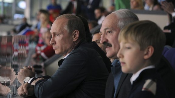 Vladimir Putin and Alexander Lukashenko 