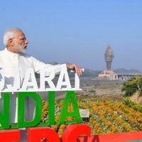 Foto: Premjerministrs Indijā atklāj pasaulē augstāko statuju