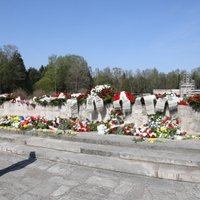 На Братском кладбище почтили память жертв Второй мировой войны