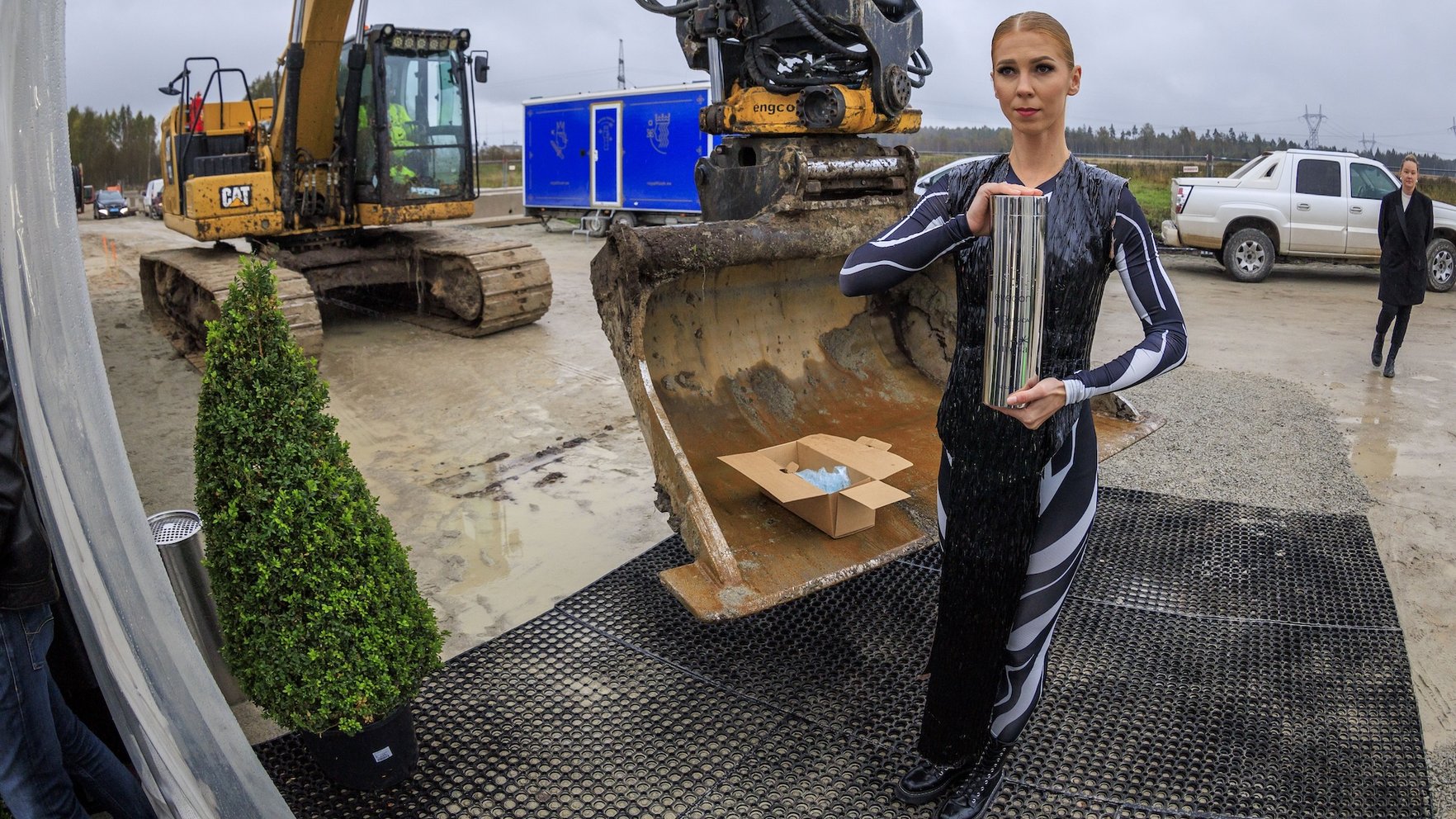 Foto: Igaunijā ielikts pamatakmens lielākajam akumulatoru parkam kontinentālajā Eiropā
