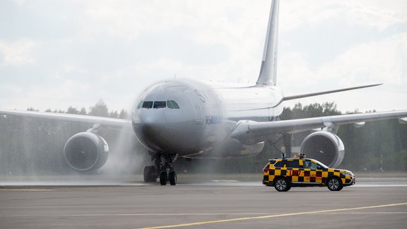 No Seulas Rīgā ieradies Korean Air čārterreiss - 6