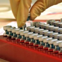 Четыре страны ЕС заключили договор на приобретение вакцины от коронавируса