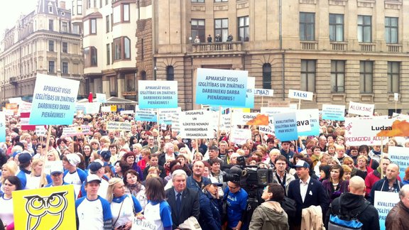 Skolotāju protesta gājiens - 3