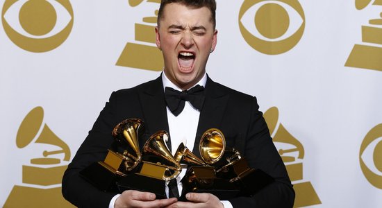 'Grammy' balvu ceremonijā triumfē Sems Smits