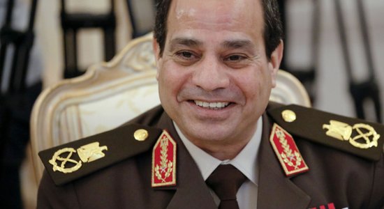 Ēģiptes prezidents valsts iedzīvotājiem iesaka klausīties tikai viņa teikto