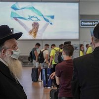 Izraēla atjauno prasību par obligātu sejas masku valkāšanu iekštelpās