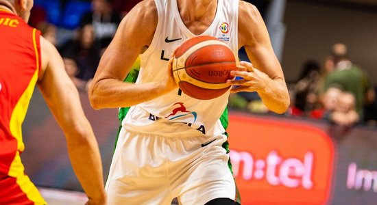 Lietuvas, Slovēnijas, Francijas un Grieķijas basketbolisti sasniedz Pasaules kausa finālturnīru