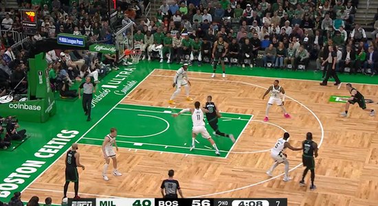 Video: Porziņģa grandiozais 'danks' kļūst par vienu no nakts spožākajām NBA epizodēm