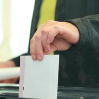 Прикреплять к избирательным участкам на выборах Сейма не будут