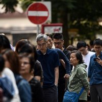 Honkongas pašvaldību vēlēšanās rekordaugsta vēlētāju aktivitāte