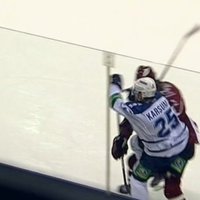 Video: Ozoliņa spēka paņēmiens pret Karsumu KHL septembra topā