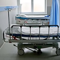 Slimnīcā Rīgā miris vēl viens ar Covid-19 saslimušais