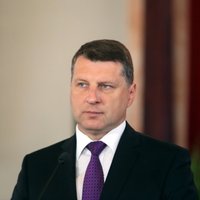 Профсоюз педагогов попросит у президента Латвии не провозглашать "поправки о лояльности"