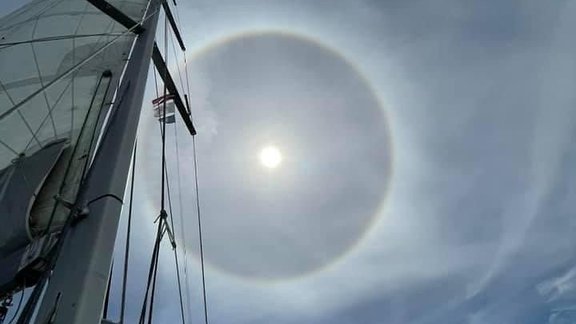 Lasītājs Pāvilostā iemūžina Saules halo Lasītājs Pāvilostā iemūžina Saules halo