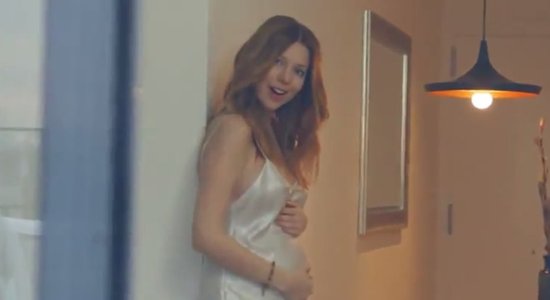 ВИДЕО: Наталья Подольская снялась беременной для нового клипа