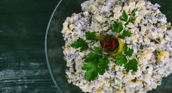 Nav rasola, nav svētku! Ar zaļajiem zirnīšiem, sīpoliem un siļķi – caur cilvēku stāstiem