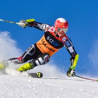 Kalnu slēpotājs K.Zvejnieks septītais Baltijas kausa sacensībās milzu slalomā